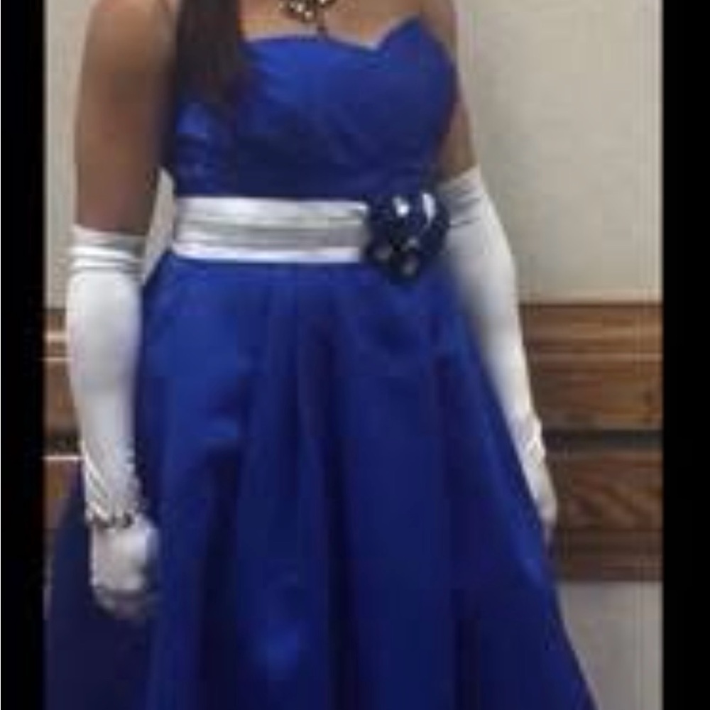 Elegant Blue Dress
